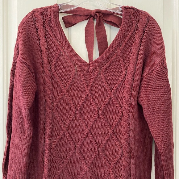 Cupcake Clothing Ltd. Burgundy V-Neck Cable Sweater With Tie Back NWT Si… - Picture 3 of 12